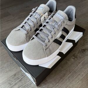 NWT Men’s Size 9.5 Adidas Shoes Daily 3.0 Dove Grey Sneakers Brand New Perfect!